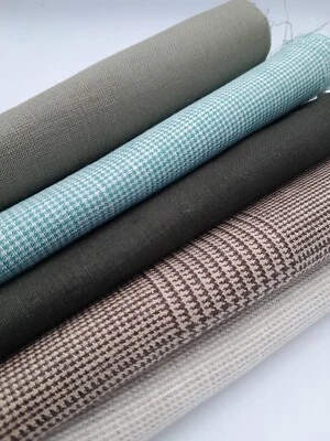 Remnant Scrap Bag 5 Pieces 100% Irish linen Crafting Fabric QF51 Dark Winter - Image 1 of 4