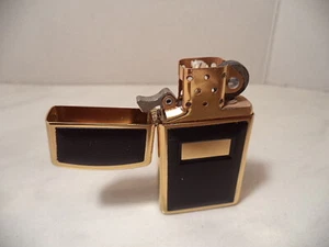 ZIPPO LIGHTER  BLACK ELEGANCE  BRASS  VINTAGE  3500 SLIM  NEW AGE 1994 DISCOUNT - Imagen 1 de 7