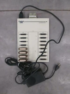 Central Delta SCSI Terminal Server, 16 Position w/ Four M to M Adapters - Picture 1 of 3