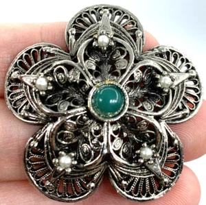 Tacoa Silver Tone Flower Brooch Faux Pearl Green Cabochon Filigree Vintage - Picture 1 of 4