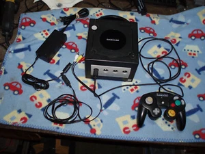 #455 NINTENDO GAMECUBE BUNDLE DOL-001 BLACK EUC - Picture 1 of 12