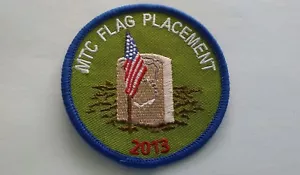 BSA ACTIVITY PATCH MTC FRIEDHOF FLAGGE PLATZIERUNG 2013 NEU unbenutzt - Bild 1 von 2