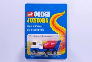Corgi Juniors No. 47 Scammell Cement Mixer on Blue Card - Picture 1 of 5
