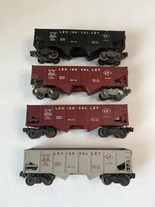 4 Stück - Lionel O27 Spur O LeHigh 2 Bay Hopper schwarz #25000 #6456 rot LESEN - Bild 1 von 13