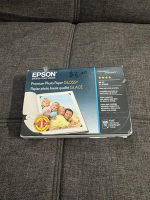 Epson S041727 Premium Photo Paper Glossy 100 Sheets 4x6 Ink Jet 2010 NEW - Image 1 of 2