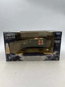 Forces Of Valor 1:32 Scale U.S. 4X4 Ambulance Enthusiast Edition 80062 - Picture 1 of 10