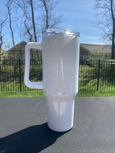 40oz Stainless Steel Tumbler w/ Straw - Keeps Drinks Hot & Cold White - Picture 1 of 1