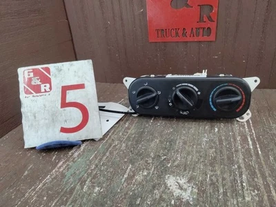 PT Cruiser 2006-2010 aire acondicionado calor climatizador control de temperatura 55111879AA Foto 1 de 4