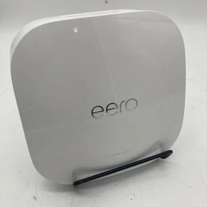 eero Pro 6E Tri-Band Mesh Wi-Fi 6E V010001 white No Cord - Picture 1 of 7