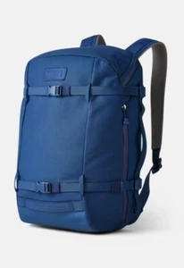 YETI Crossroads Backpack 22L - Navy Laptop Sleeve TuffSkin NEW With Tags - Picture 1 of 2