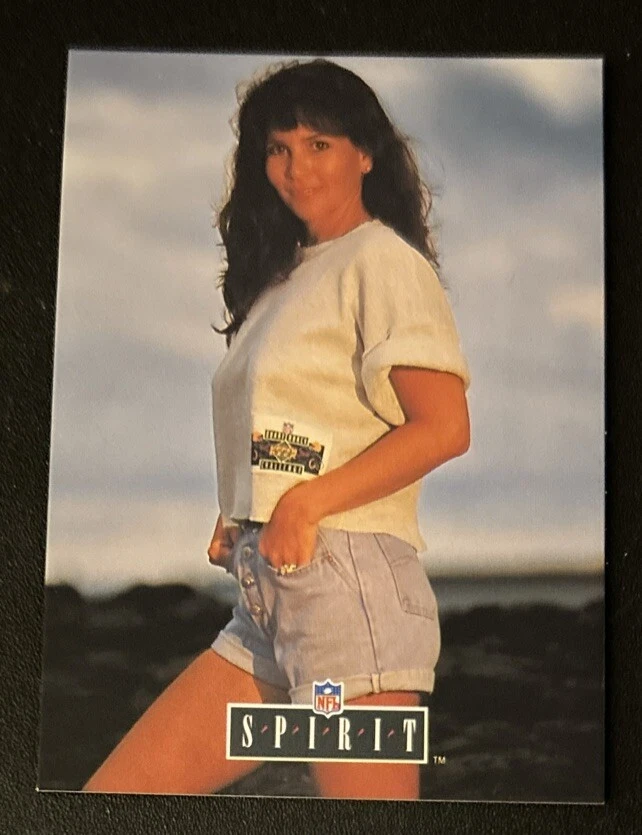 1992 Pro Line Portraits Wives Spirit Collectible Mitzi Testaverde #19 Buccaneers - Image 1 of 2