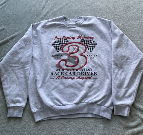 Vtg Dale Earnhardt In Loving Memory World’s Greatest Race Car Driver Sweatshirt Cover