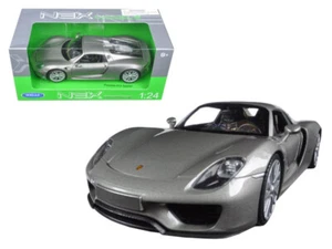 Porsche 918 Spyder Silver (Closed Roof) 1/24 Diecast Model Car Welly 24055 - Picture 1 of 3