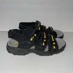 BUM Equipment New With Tag BUM EQUIPMENT MENS SANDALS SIZE 7 - Picture 1 of 7