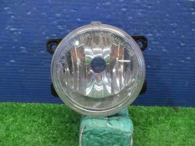 Faro antiniebla derecho SUBARU Impreza 2011 DBA-GP7 84501FJ000 [usado] [PA73543025] Foto 1 de 2