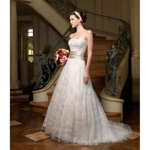 Casablanca Ivory Strapless Beaded Embroidered Bridal Gown Wedding Dress NWT - Picture 1 of 24