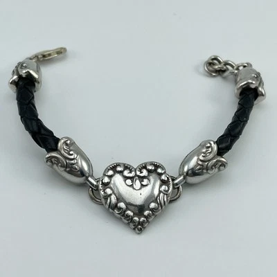 Brazalete Love Vintage Retirado Brighton Tono Plata Corazón Trenzado Cordón Negro Foto 1 de 4