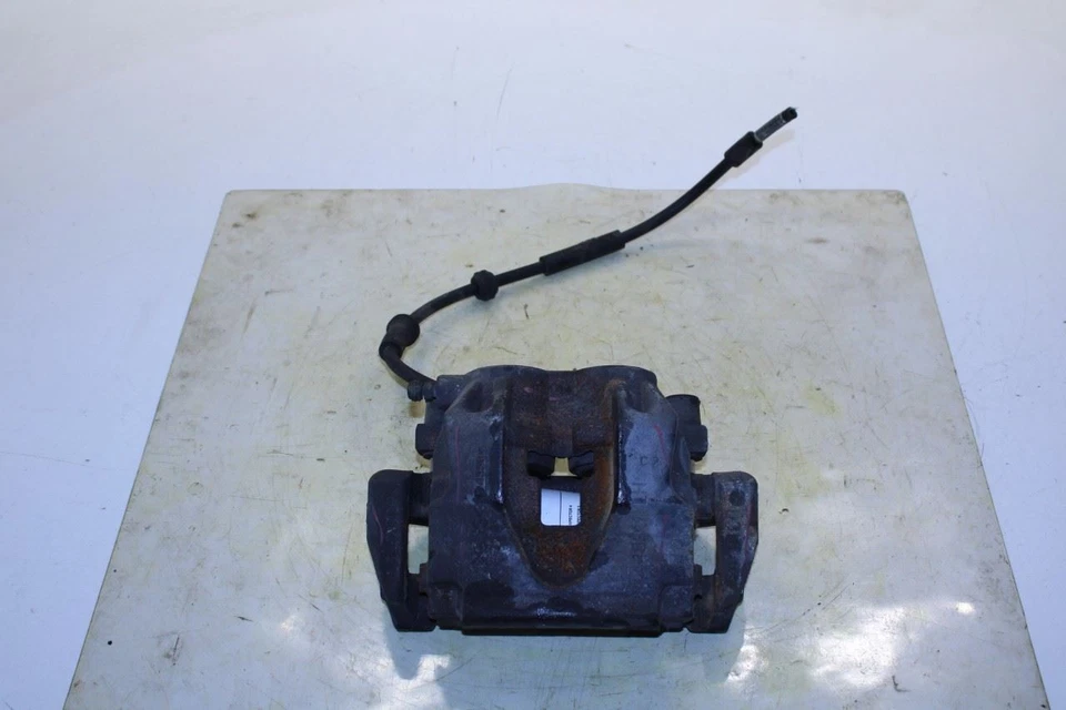 2012-2015 Mercedes-Benz ML350 Front Left Side Brake Disc Caliper 166-421-01-81 - Image 1 of 4