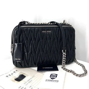 Miu Miu Sac à bandoulière matelassé en chaîne noir (5BH032) 145769439 - Picture 1 of 13