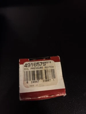 Interruptor de pressão de óleo Briggs & Stratton # 491657S - Imagem 1 de 4
