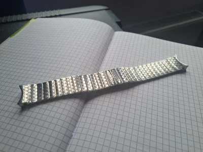 Dragonscale Samsung Galaxy watch engraved metal wrist band - Image 1 of 4