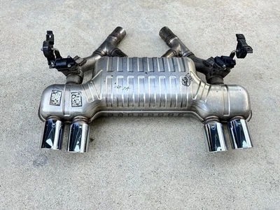 2015/2020 F80/F82 M3/M4 Bmw Oem Competition Exhaust Muffler With Valve Actuators - Image 1 of 4
