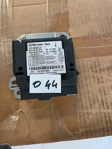 Mercedes-Benz GLE  W166 Airbag Steuergerät A1669000220 - Bild 1 von 1