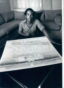Press Photo African American Architect Jose Sama - Picture 1 of 2