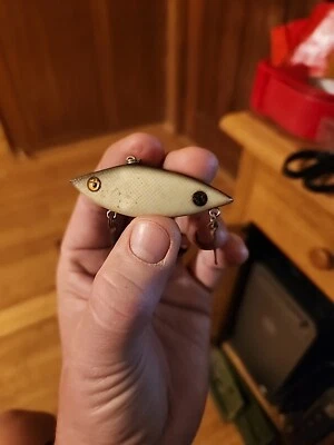 Vintage Cotton Cordell TH SPOT Pearl/Black Shad 2 3/8" Lipless Crankbait Lure  - Image 1 of 4