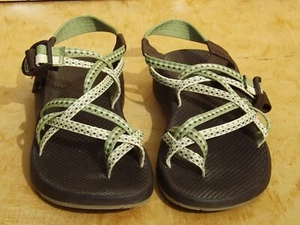 Sandalias de Senderismo Chaco Vibram Talla 8M, Pilas de Hojas, Marrón Marfil Verde Calzado - Imagen 1 de 10