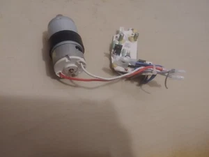 Shark Rocket Vacuum HV301 HV300 HV302 HV305 Power Nozzle motor W/ PCB Circuit - Picture 1 of 2