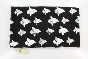 Nueva Bufanda Halloween Ghosts Infinity Loop 21 X 36 #HS38 - Imagen 1 de 1