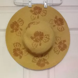 Cappello cappello sole tesa larga mai indossato taglia unica tessuto tono su tono beige floreale H1 - Foto 1 di 8