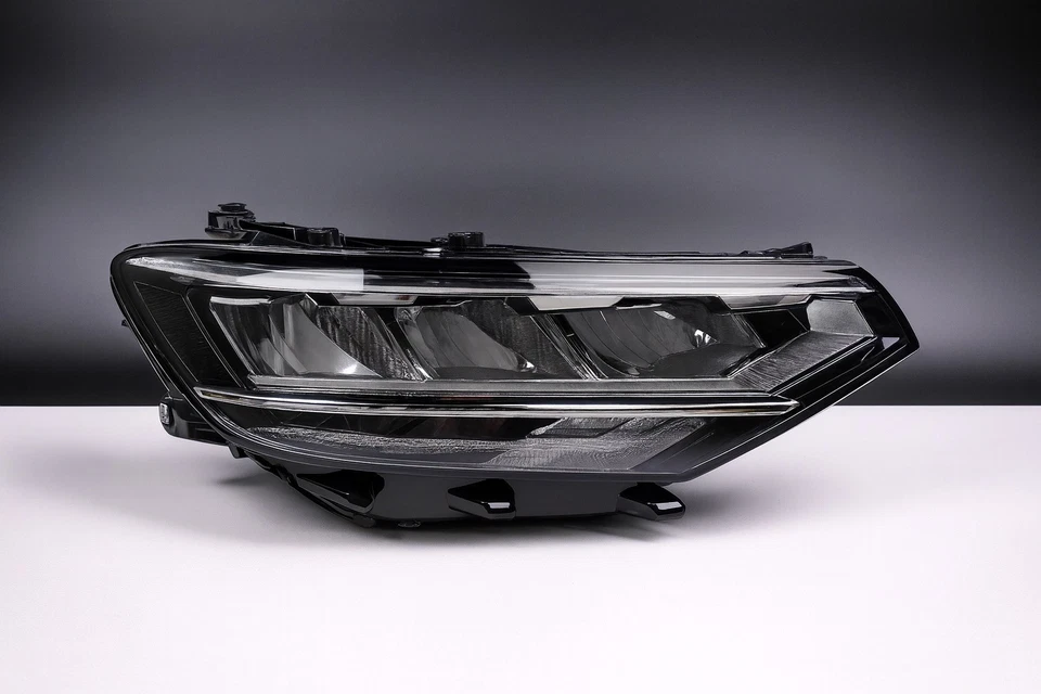 Weltweit VW Passat B8.5 Scheinwerfer rechts LED 3G1941036P Ersatzscheinwerfer  - Bild 1 von 1