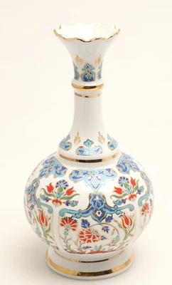 Kutahya Porselen Porcelain Vase Blue & Gold 2011 Signed Emine 25cm Tall - Image 1 of 4