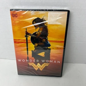 Wonder Woman DVD 2017 Gal Gadot Chris Pine Patty Jenkins New Sealed - Foto 1 di 7