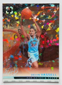 Baloncesto fotogénico Panini 2024-25 Devin Vassell diamante/75 no. 23 - Imagen 1 de 2