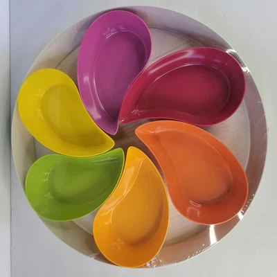 2005 Target Home Summer Melamine Chip & Dip Green Tray Set 6 Flower Petal Bowls - Image 1 of 4