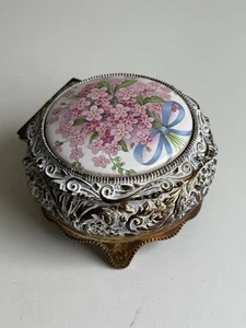 Vintage Linden Round Footed Music Trinket Box with Lid Made in Japan - Picture 1 of 7