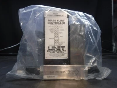 Unit Model: UFC-1100A Range: 5 SLM Gas: N2 Mass Flow Controller - Image 1 of 4