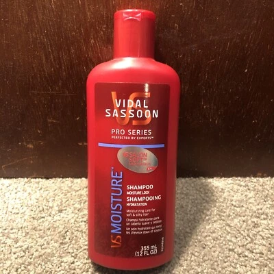 Vidal Sassoon VS Pro Series Moisture Lock Shampoo Moisturizing Hydration, 12oz - Image 1 of 4