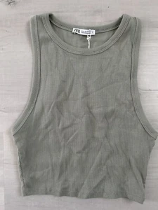 NWT Zara Women's Green Sleeveless Cropped Tank Top Size Medium - Picture 1 of 2