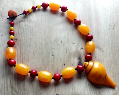 Collar Tribal Tibetano Banjara Aspecto Ámbar Hippie Boho Gitano Naga Cuentas de Resina Foto 1 de 4