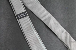Leder Krawatte/Tie Nappaleder gemustert limitiert ca, 146 cm Lang in Grau - Bild 1 von 3