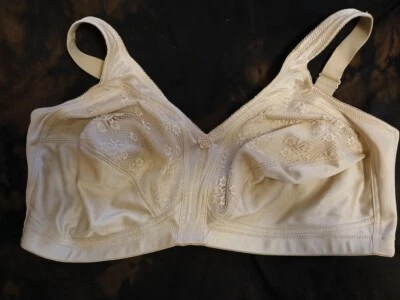 Sujetador Underscore Mujer Beige 44DD Copa Suave Inalámbrico Encaje Copa Foto 1 de 4