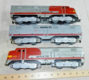 Marx 1095 Vintage O Santa Fe A/B/A Diesel Locomotive Runs (C) - Picture 1 of 10