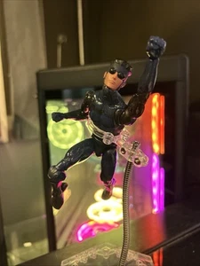 INVINCIBLE CUSTOM - Picture 1 of 4