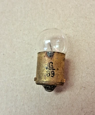 #89 Bombilla de repuesto 12 voltios Lámpara AC Guía Bombilla Mini Nuevo Foto 1 de 4