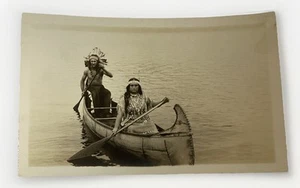 Indianer RPPC Indianer Rudern Birke Kanu Vintage Echt Foto Postkarte - Bild 1 von 3