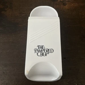 THE PAMPERED CHEF Adjustable Measuring Spoon 2 to 8 Tablespoon (1/8—1/2 Cup) - Picture 1 of 4